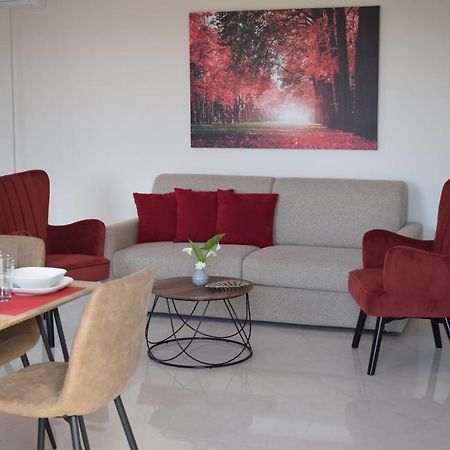 Studio Holiday Kalamata 2 Bagian luar foto