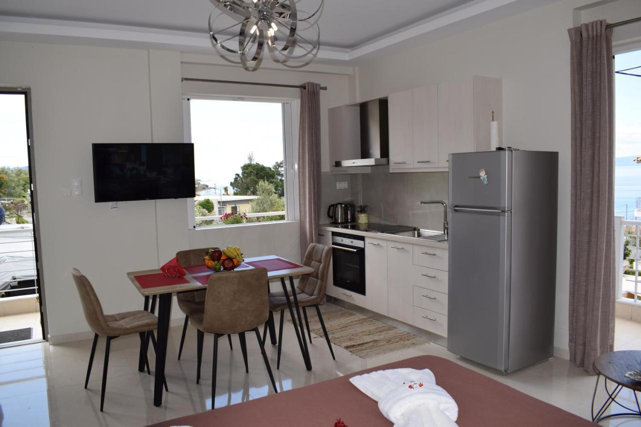 Studio Holiday Kalamata 2 Bagian luar foto