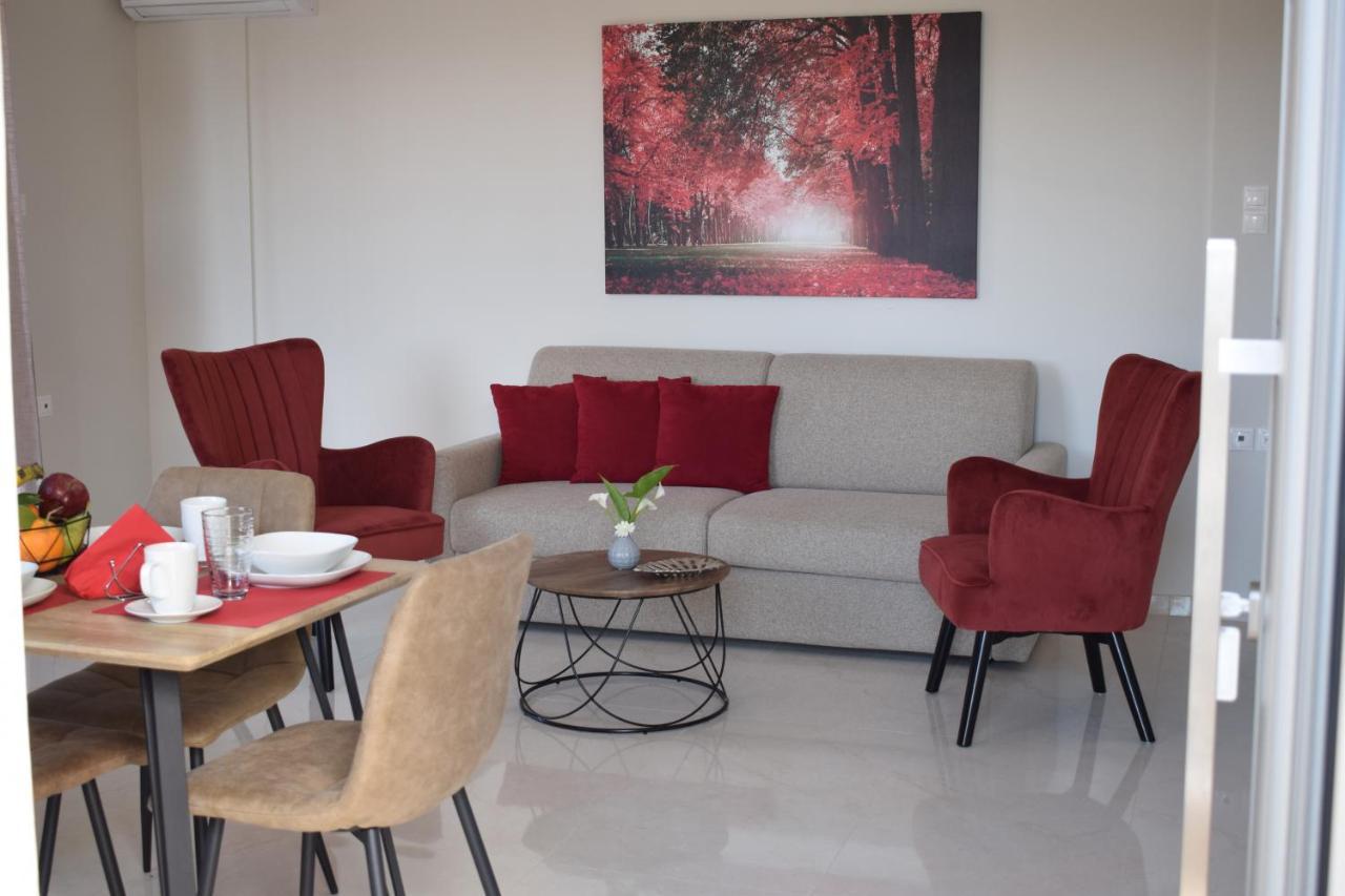 Studio Holiday Kalamata 2 Bagian luar foto