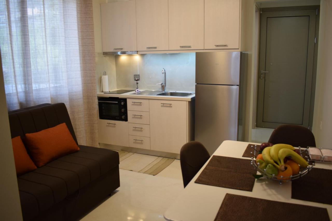 Studio Holiday Kalamata 2 Bagian luar foto