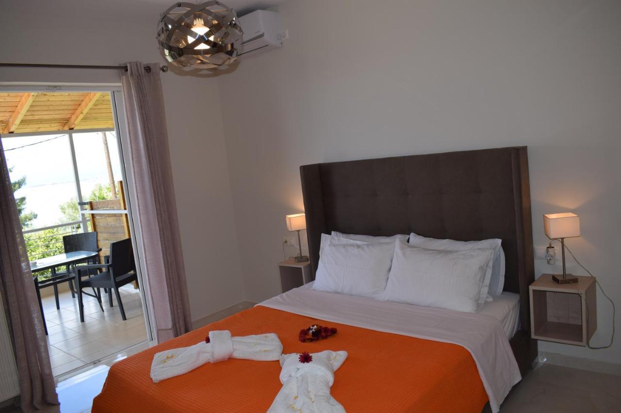Studio Holiday Kalamata 2 Bagian luar foto