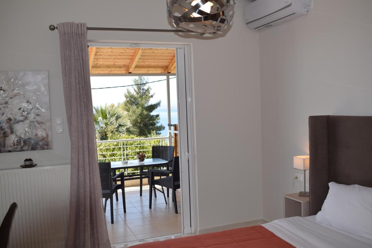 Studio Holiday Kalamata 2 Bagian luar foto