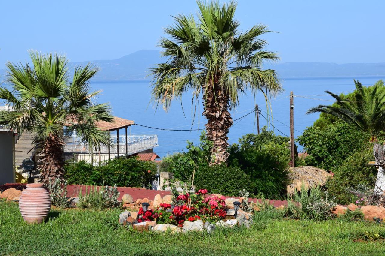 Studio Holiday Kalamata 2 Bagian luar foto