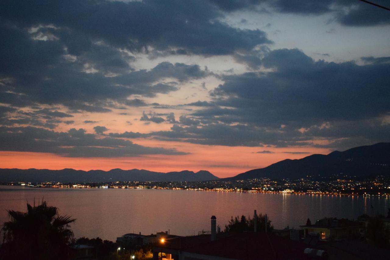 Studio Holiday Kalamata 2 Bagian luar foto